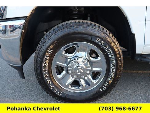 Used 2024 RAM 2500 Tradesman w/ Chrome Appearance Group image 29