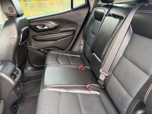 Used 2019 GMC Terrain SLT w/ Preferred Package AWD/4WD image 9