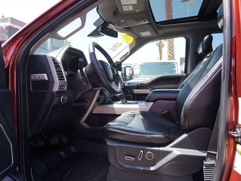Used 2016 Ford F150 Lariat w/ Equipment Group 502A Luxury AWD/4WD image 17