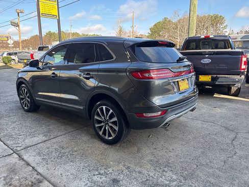 Used 2019 Lincoln MKC Reserve image 7
