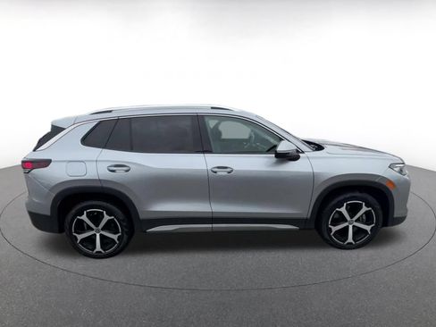 Used 2026 Volkswagen Tiguan SE AWD/4WD image 15