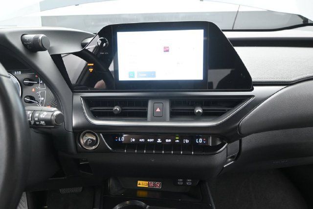 Used 2024 Lexus UX 250h F Sport FWD image 8