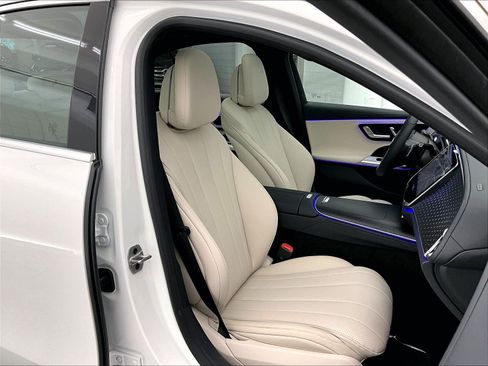 Used 2026 Mercedes-Benz E 350 Sedan image 6