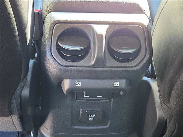 Used 2025 Jeep Wrangler Unlimited Rubicon 392 AWD/4WD image 17