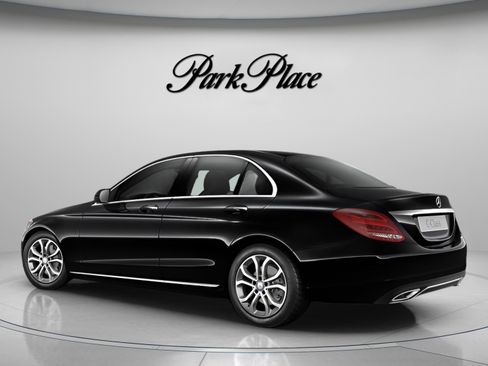 Used 2017 Mercedes-Benz C 300 Sedan image 10