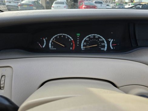 Used 2000 Toyota Avalon XLS image 24