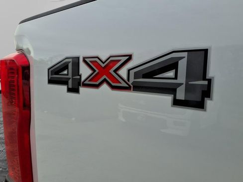 Used 2024 Ford F350 XL w/ XL Chrome Package image 14