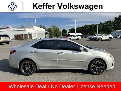 Used 2015 Toyota Corolla S w/ Driver Convenience Package FWD image 6
