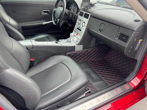 Used 2004 Chrysler Crossfire Coupe image 10