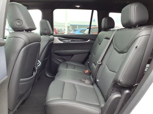 Used 2024 Cadillac XT6 Premium Luxury w/ LPO, Floor Liner Package image 12