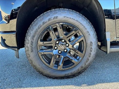 New 2026 Chevrolet Silverado 1500 High Country w/ Midnight Edition image 7