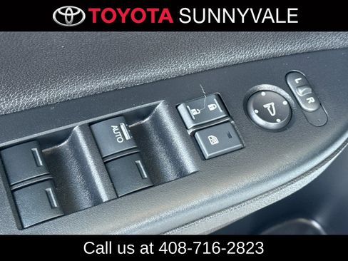 Used 2017 Honda Accord Sport image 17