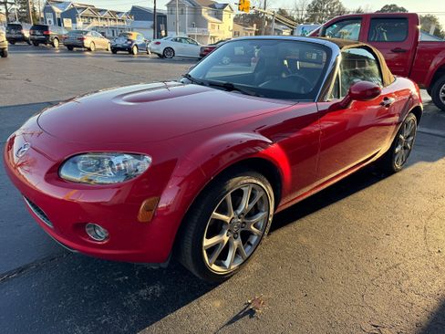 Used 2006 MAZDA MX-5 Miata 3rd Generation Limited image 5