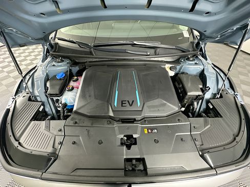 Used 2024 Hyundai Ioniq 5 SEL image 33