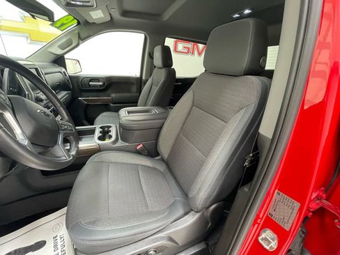 Used 2019 Chevrolet Silverado 1500 RST image 11