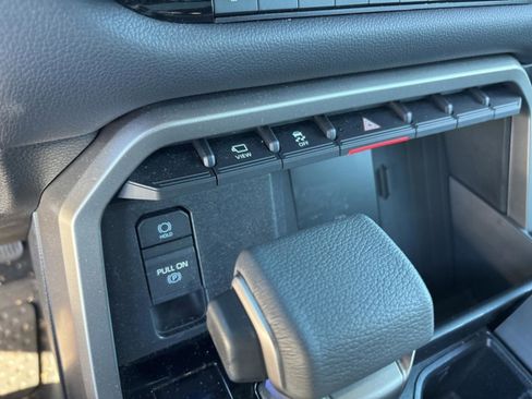 Certified 2025 Toyota Sequoia Limited image 18