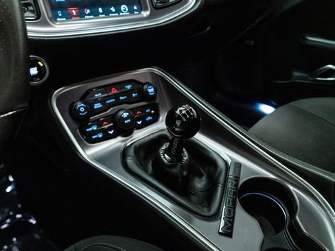 Used 2019 Dodge Challenger R/T Scat Pack w/ Shaker Package image 26