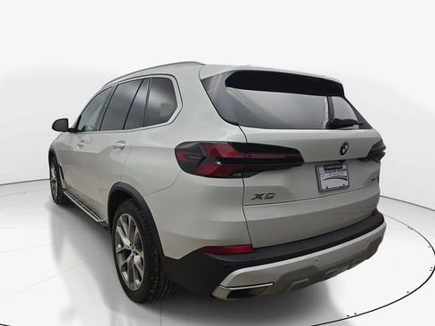 Used 2024 BMW X5 xDrive40i AWD/4WD image 6