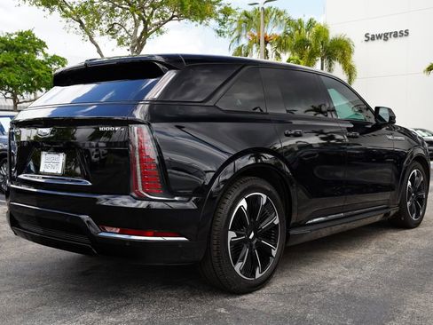 Used 2025 Cadillac Escalade IQ Sport 1 w/ Smart Trailering package image 23