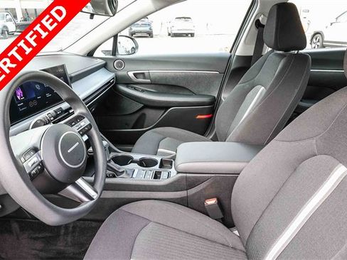 Certified 2025 Hyundai Sonata SE image 21