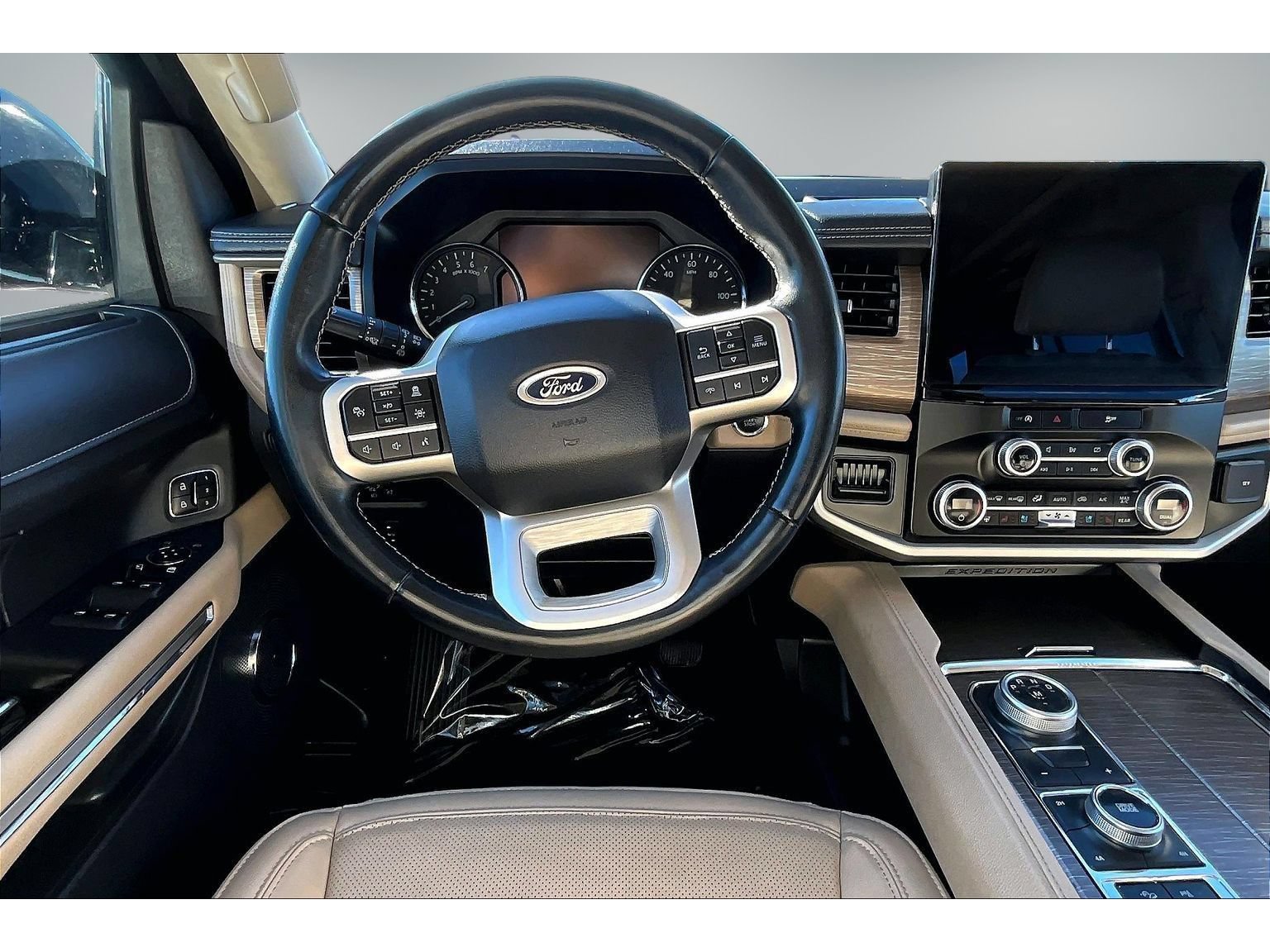 Used 2024 Ford Expedition Max Limited AWD/4WD image 8