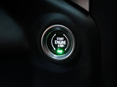 Used 2020 Chevrolet Silverado 2500 LTZ image 40