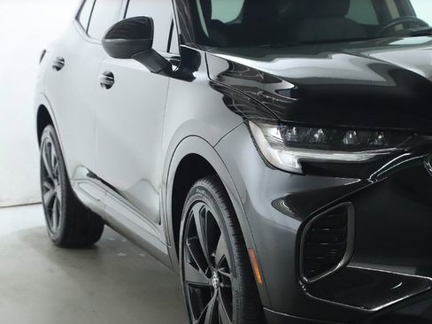 Used 2023 Buick Envision Preferred w/ Sport Touring Package image 8