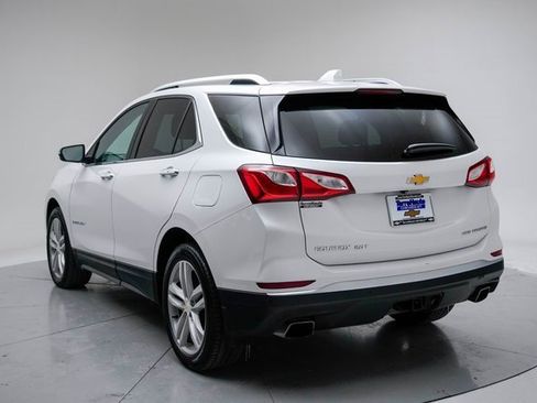 Used 2019 Chevrolet Equinox Premier image 3