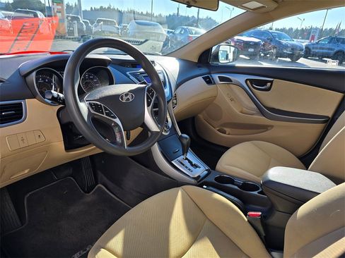 Used 2011 Hyundai Elantra GLS w/ Preferred Equipment Pkg 3 image 11