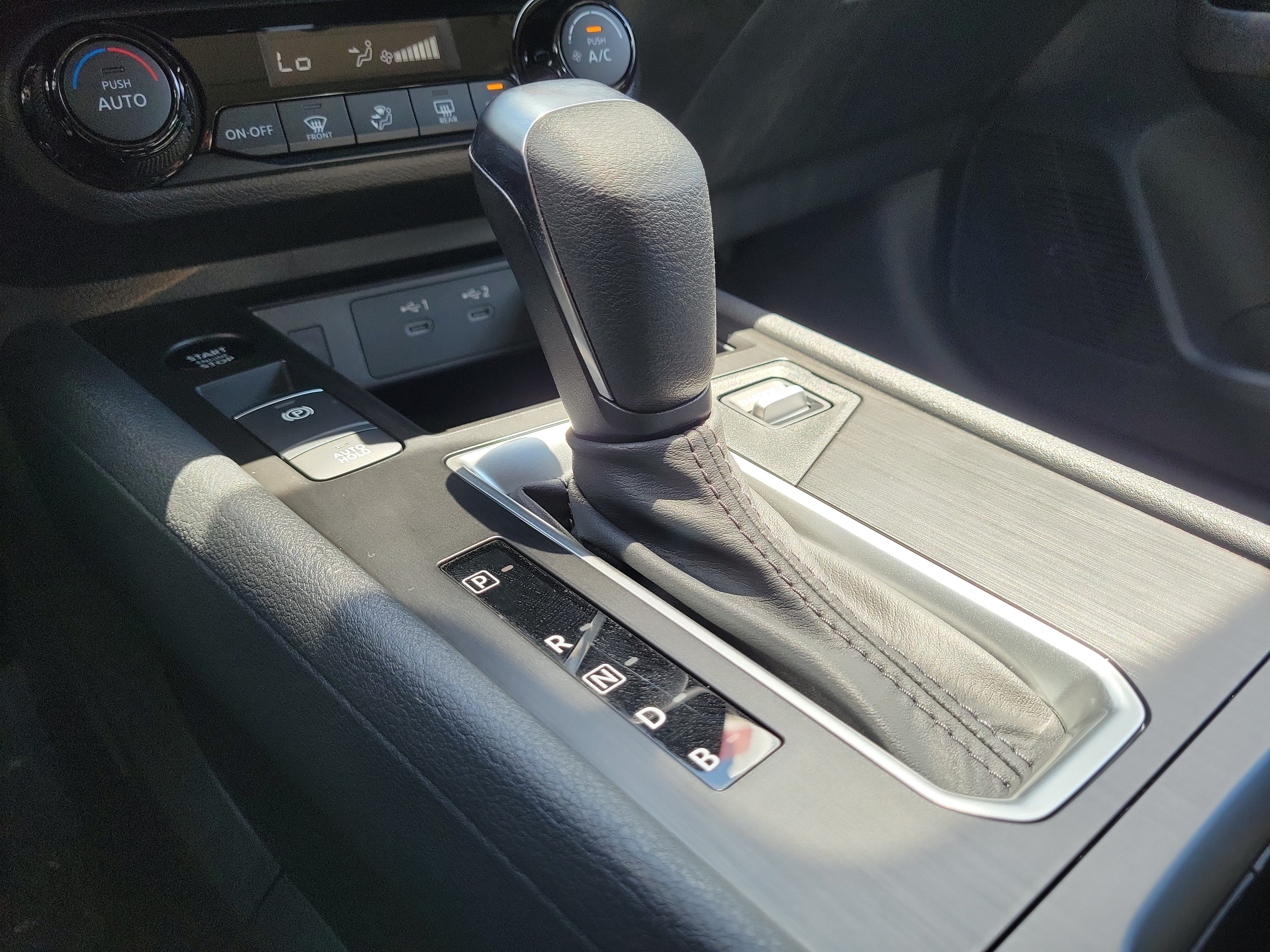 Certified 2026 Nissan Kicks SV FWD image 29