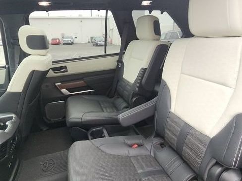 Used 2025 Toyota Sequoia Capstone image 11