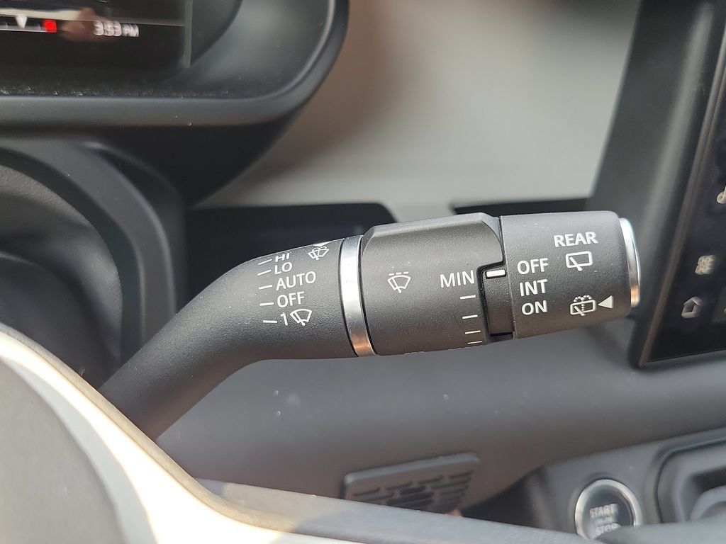 Used 2025 Land Rover Defender 110 S AWD/4WD image 17