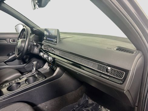 Used 2023 Honda Civic Sport image 30
