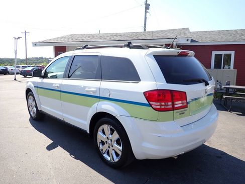 Used 2009 Dodge Journey SXT w/ Premium Convenience Group AWD/4WD image 5