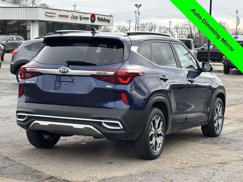 Used 2021 Kia Seltos EX image 32
