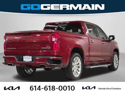 Used 2020 Chevrolet Silverado 1500 High Country w/ Technology Package image 8