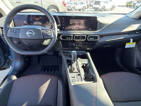 New 2026 Nissan Sentra SR image 18