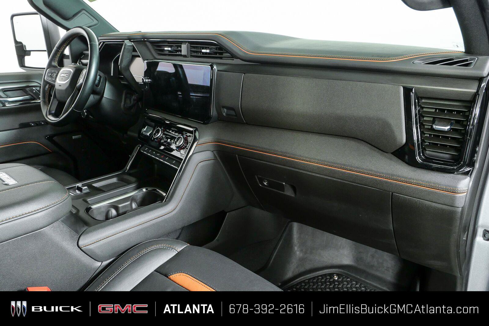 Used 2024 GMC Sierra 2500 AT4 w/ AT4 Premium Plus Package AWD/4WD image 25