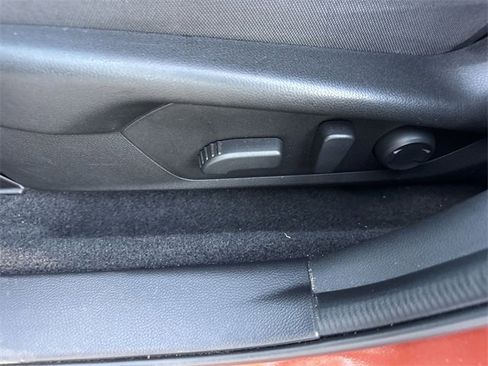 Certified 2024 Subaru Crosstrek 2.0i Premium image 12