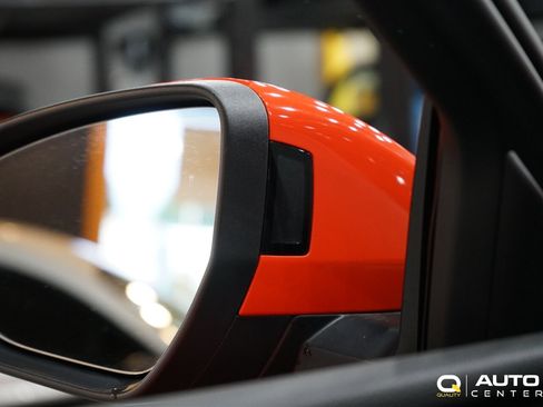 Used 2022 Audi e-tron Premium Plus w/ Premium Plus Package image 13