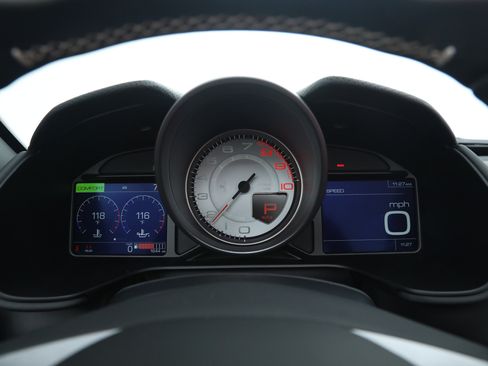 Certified 2022 Ferrari Portofino M RWD image 28