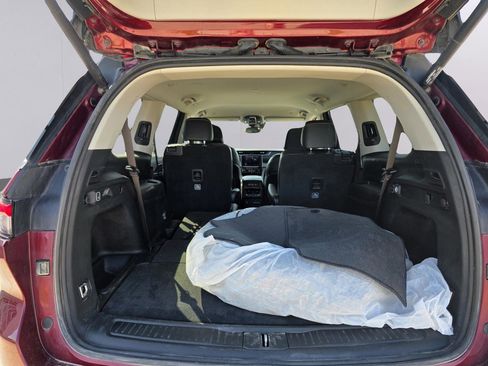 Certified 2022 Jeep Grand Cherokee L Limited image 9