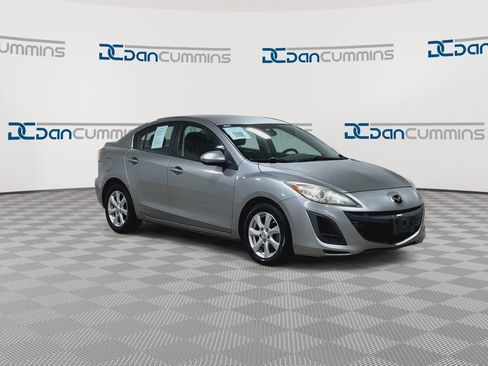 Used 2011 MAZDA MAZDA3 i Touring image 3
