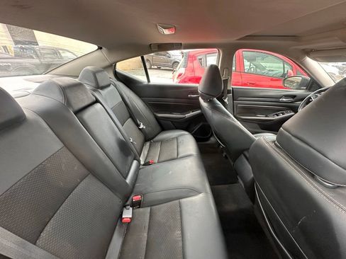 Used 2019 Nissan Altima 2.5 SR w/ SR Premium Package FWD image 5