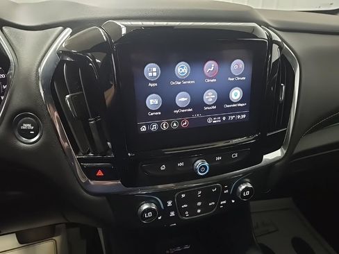 Used 2023 Chevrolet Traverse LT w/ LT Premium Package AWD/4WD image 25