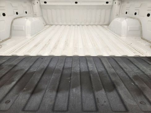 Certified 2023 Chevrolet Silverado 1500 Custom image 31