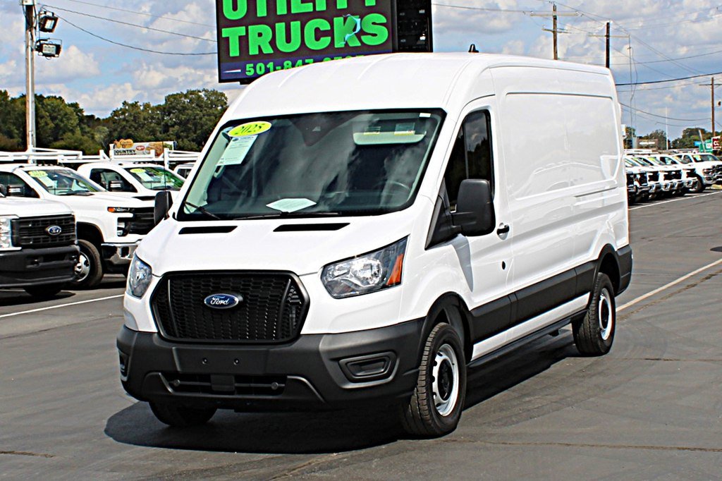 Used 2025 Ford Transit 250 148 Medium Roof RWD image 2