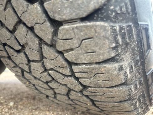 Used 2022 Chevrolet Silverado 2500 LTZ w/ LTZ Plus Package image 11