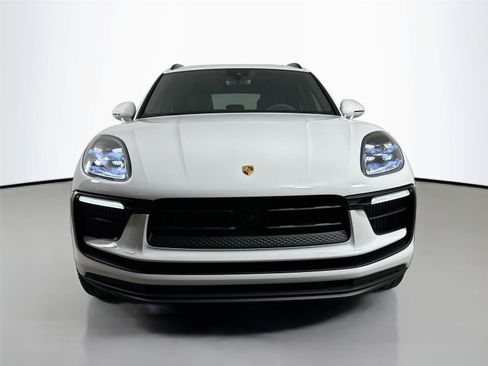 Certified 2026 Porsche Macan S AWD/4WD image 10