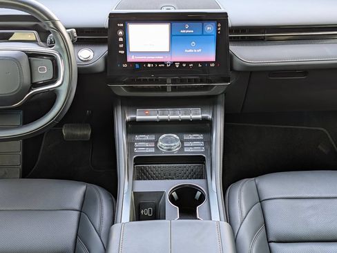 Used 2024 Lincoln Nautilus Premier w/ Equipment Group 102A AWD/4WD image 16